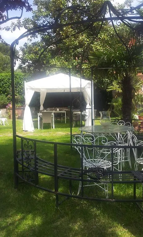 تريكاستانيي Villa Carmen On Etna فندق مبيت وإفطار